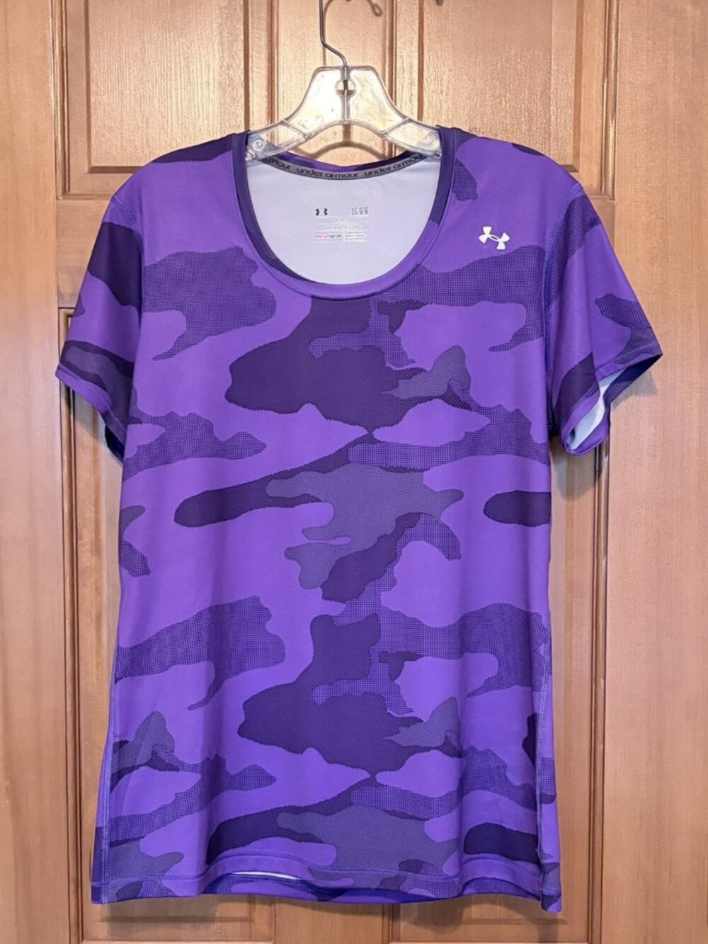 Under Armour Purple Camo Dry Fit Short Sleeve Tee Shirt Size Large